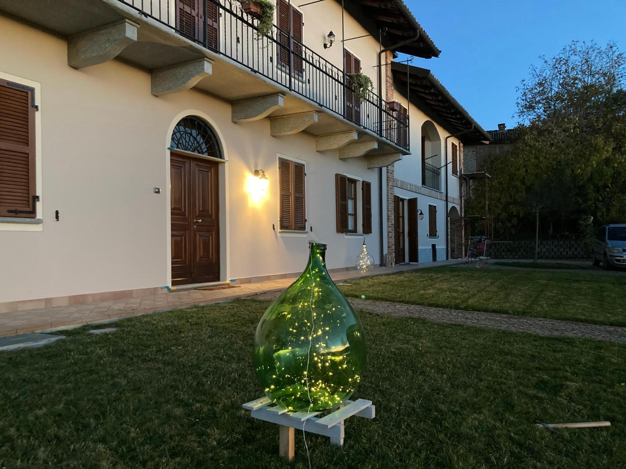 Casa Vacanze Martina Castagnole delle Lanze Екстериор снимка